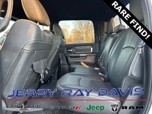 2017 RAM 3500 Limited Crew Cab 4x4 8&#39; Box