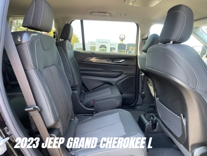 2023 JJeep Grand Cherokee L Interior in Owensboro, KY